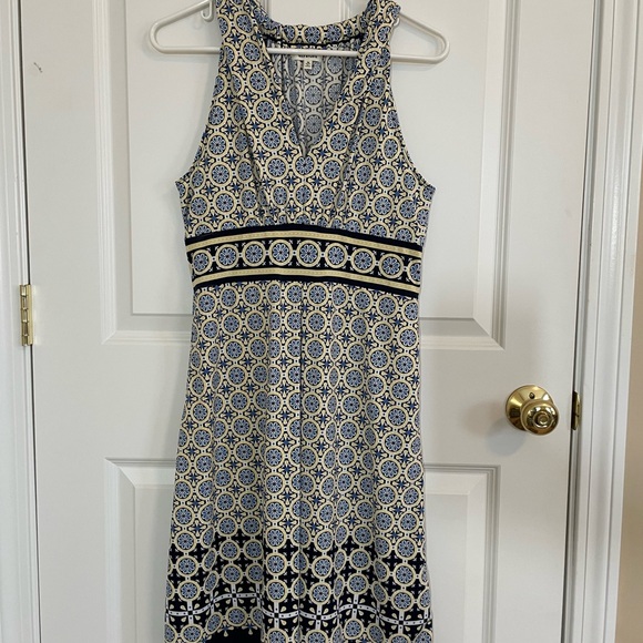 Max Studio Dresses & Skirts - Max Studio Blue and White Sleeveless Halter Midi Dress
